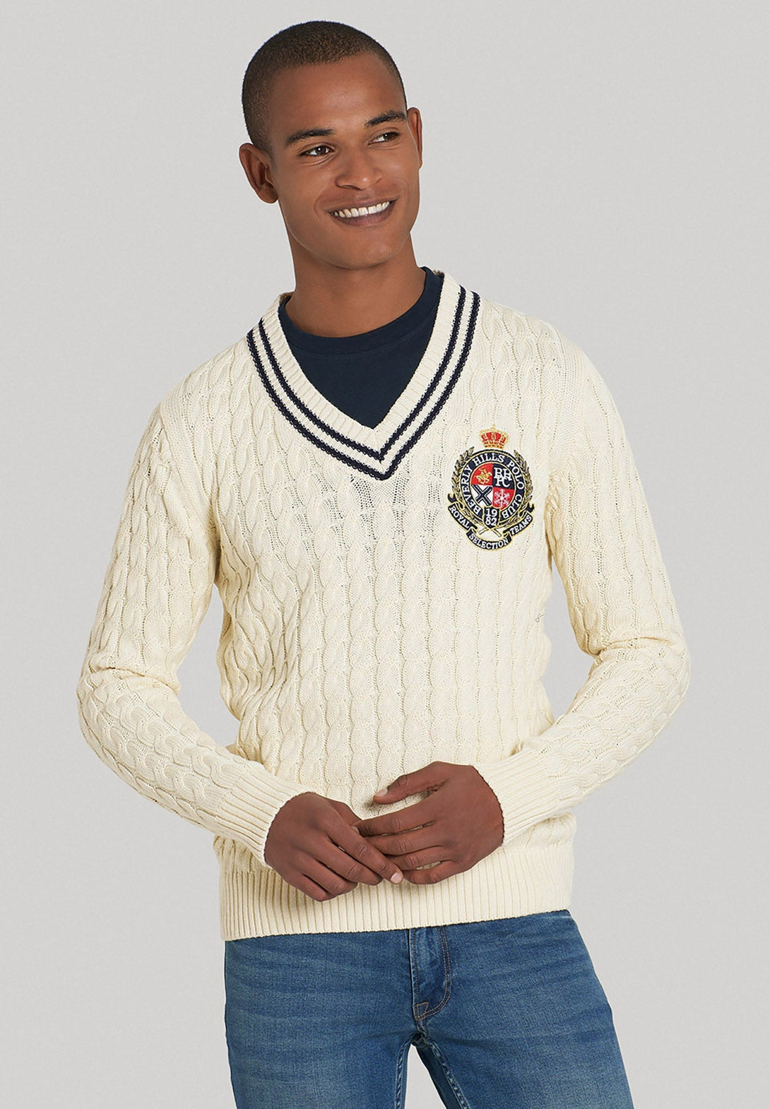 Beverly Hills Polo Club UK-HERALDIC CREST CABLE-KNIT V-NECK SWEATER OFF WHITE