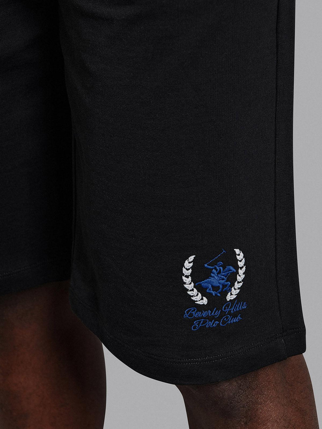 Beverly Hills Polo Club UK-WREATH LOGO FLEECE SHORTS BLACK